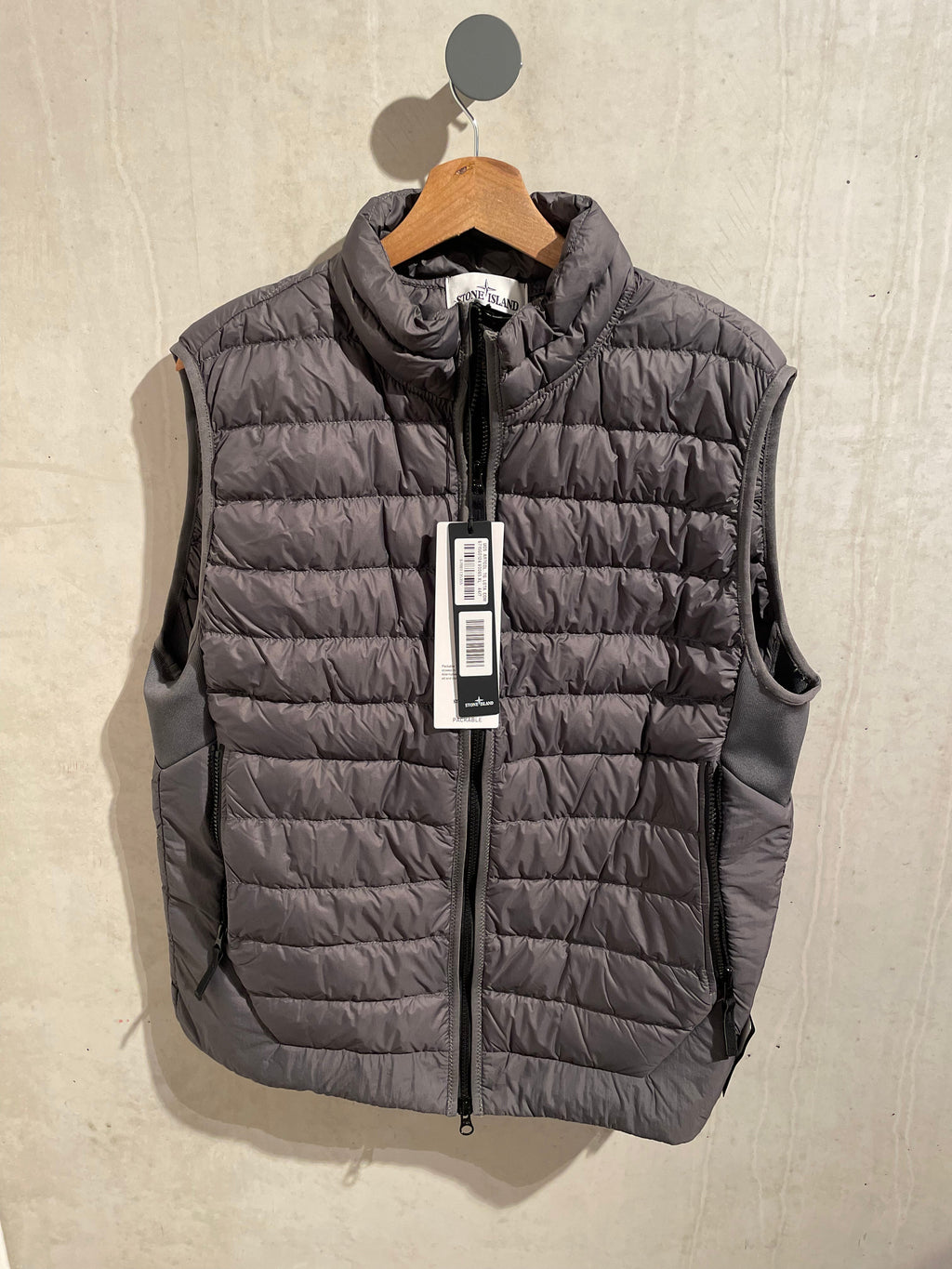 SI Gray Garment Dyed Micro Yarn Down Packable Gilet